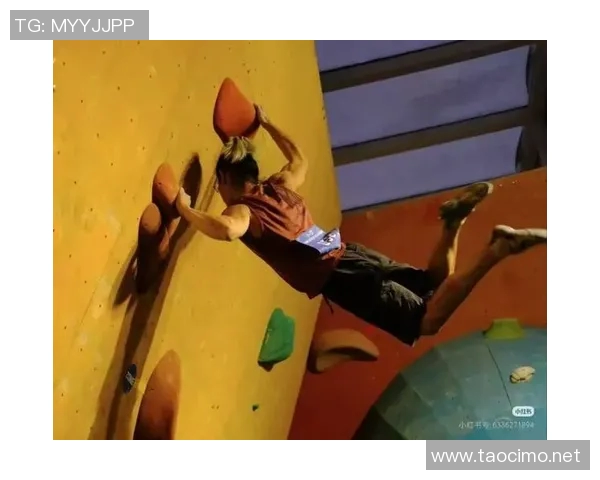 成都攀岩队实力揭秘：攀岩巨献背后的故事与挑战